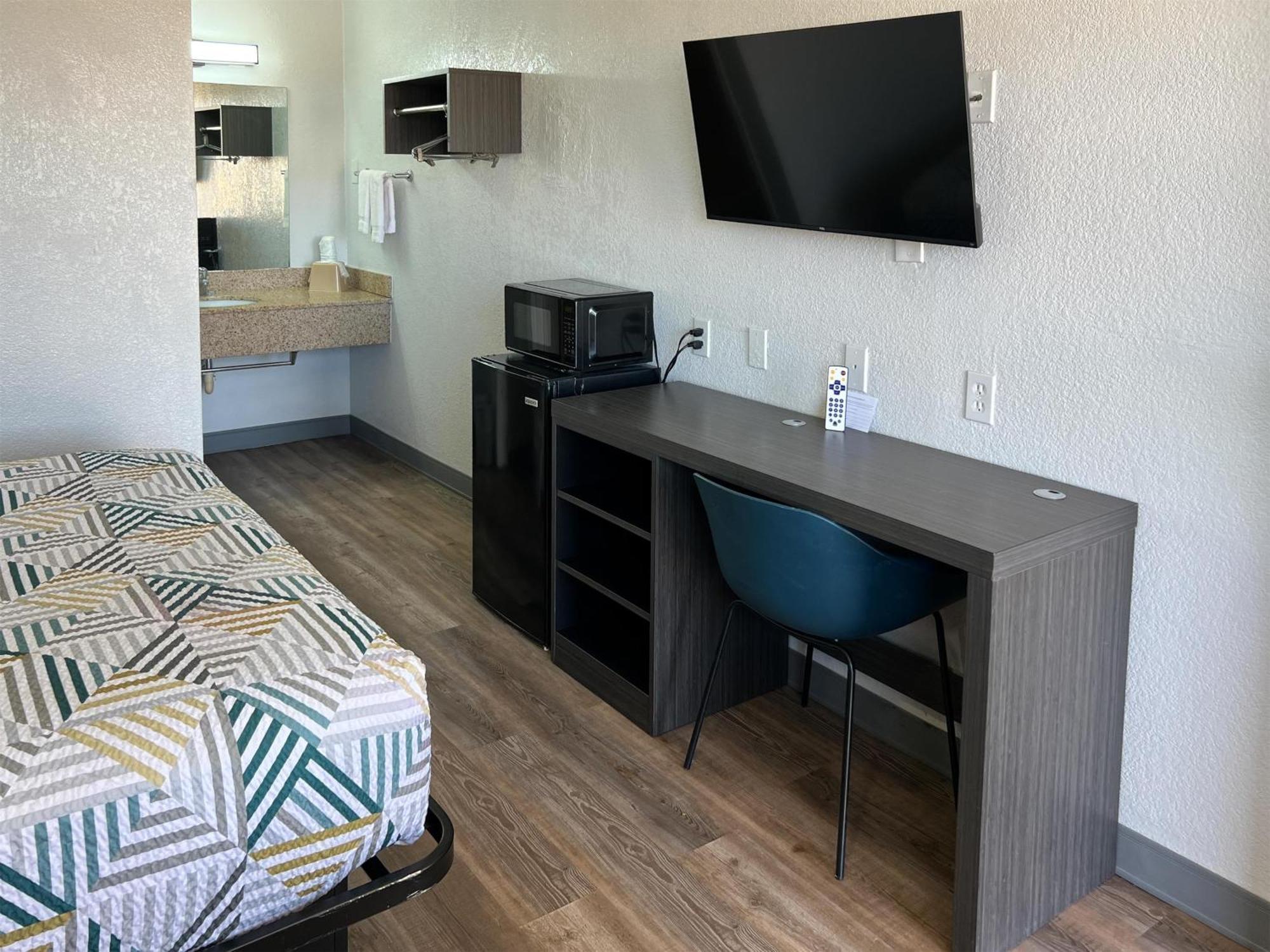 Hotel 6-odessa, Tx