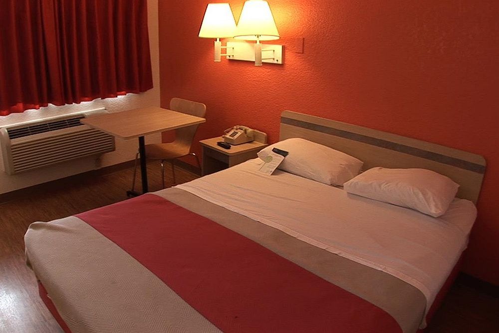 6-odessa, Tx Hotel Odessa